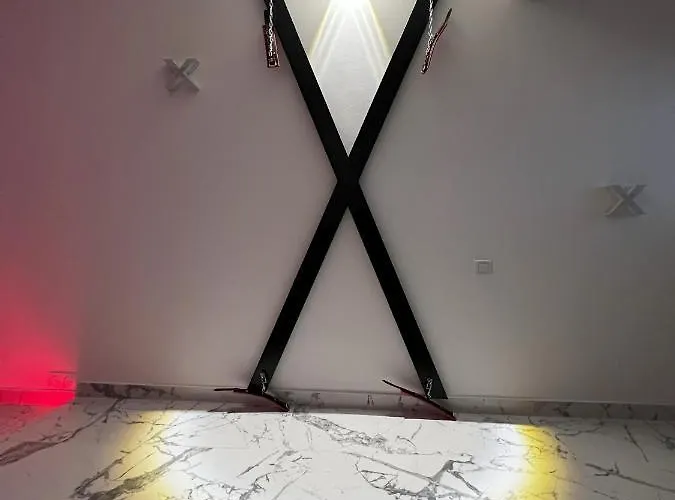 Fetish Апартаменты *